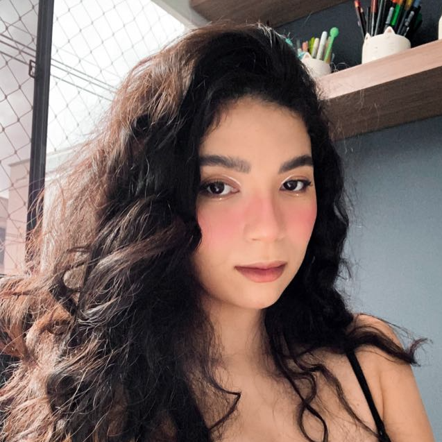  Evelin Quinone